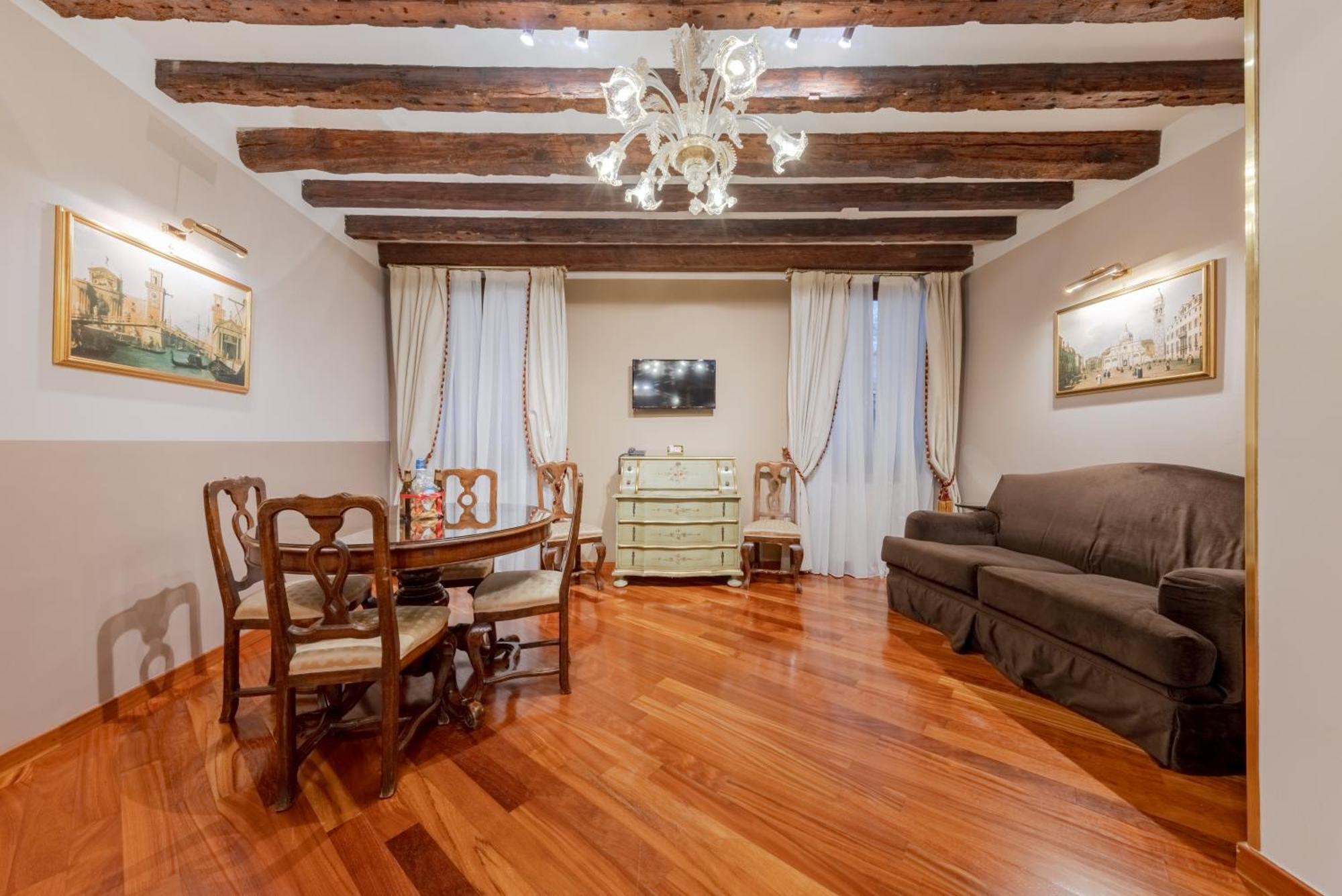 Ca Dell'arte Apartment *
